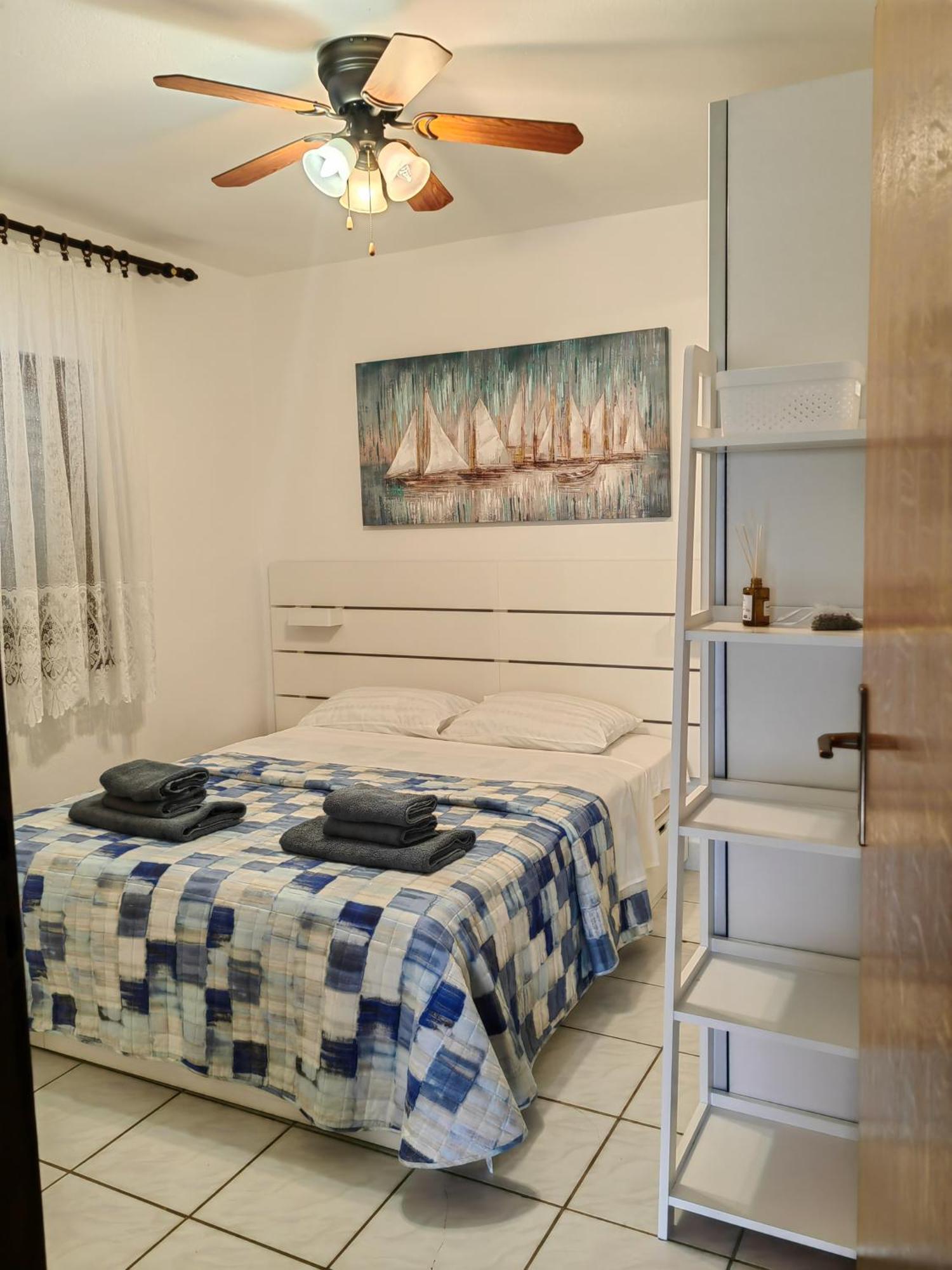 Вилла Holiday House Tara Вир Экстерьер фото
