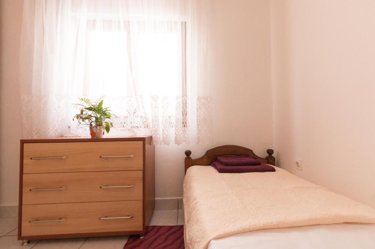 Вилла Holiday House Tara Вир Экстерьер фото